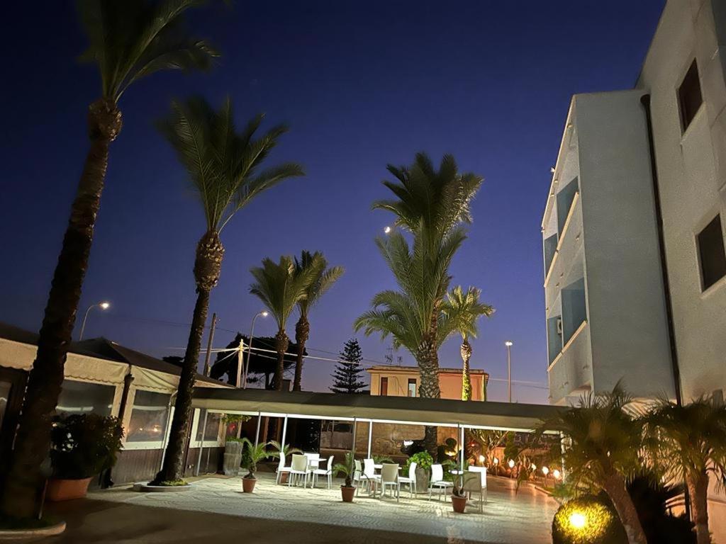 Hotel Costa Azul Balestrate Esterno foto