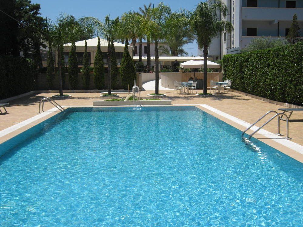 Hotel Costa Azul Balestrate Esterno foto