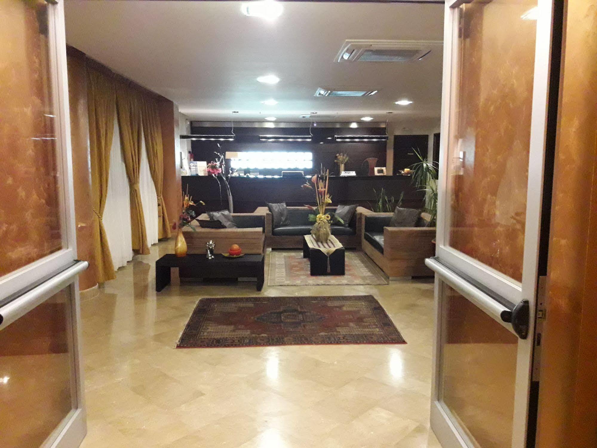 Hotel Costa Azul Balestrate Esterno foto