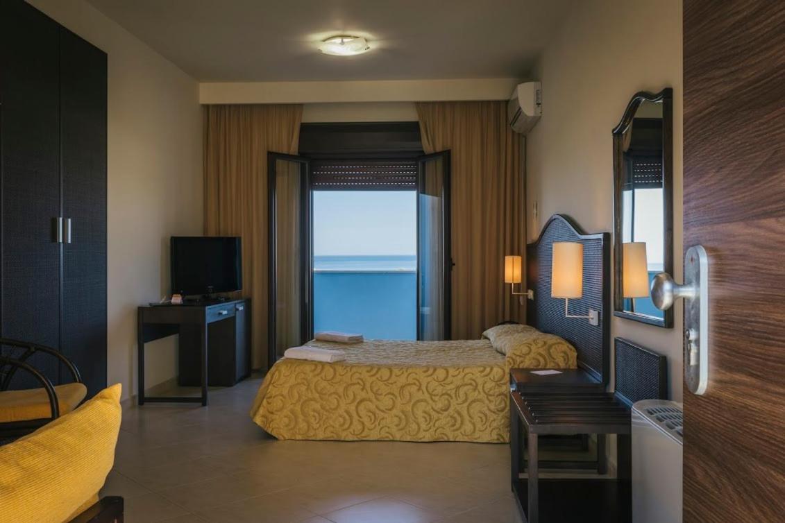 Hotel Costa Azul Balestrate Esterno foto